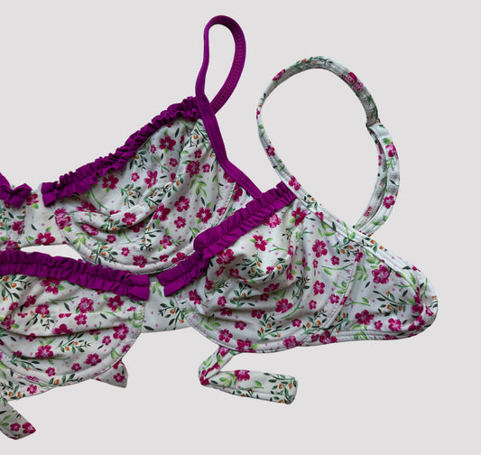 Bikini Colette con volantes púrpura